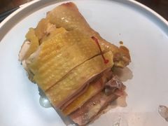脆皮咸香鸡-江上江·精致淮扬菜