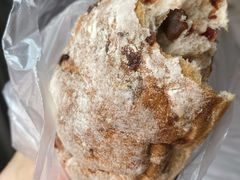核桃蔓越莓-山崎面包(静安久光店)