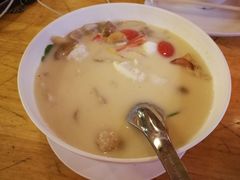 -J Daeng Seafood