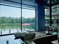 -上海怡沁园度假酒店