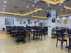 大堂-贞姨美食·老字号海鲜大排档