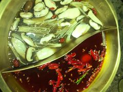 -小龙坎老火锅(华飞店)