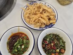 -朴小妹人参鸡汤火锅(长白山万达店)