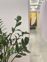 -紫琪尔胸部养护中心