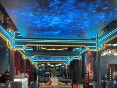 -屋有岛沉浸游戏旗舰店(中山公园店)