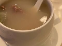 -港丽餐厅(高德置地店)