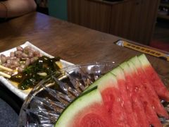 -三人行骨头王火锅(长寿店)