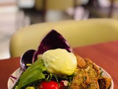 法塔西色拉-ELI FALAFEL Lebanese&Mediterranean黎巴嫩美食(富城路店)