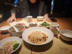 -荣家黄鱼面(前滩太古里店)