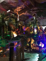 -恐龙探索乐园(磁器口店)