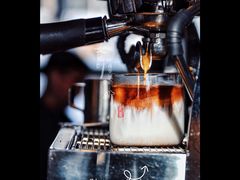 Dirty-Bracket Coffee(银河SOHO店)