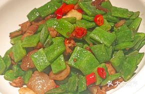Hainan Green Bean in Clay Pot