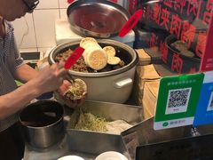 -烤鸭肉夹馍鸭汤店