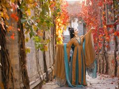 -九月鹰飞汉服摄影工作室