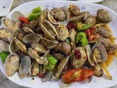 -四川小胡子海鲜(丁村万人海鲜广场店)