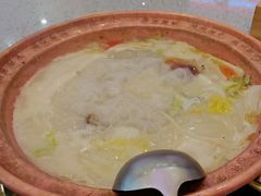 -阿婆情腊排骨火锅(金虹路店)