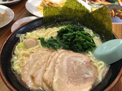 -横浜家系ラーメン壱角家(新宿アルタ裏店)