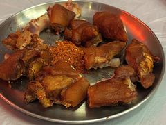 烤猪蹄-一棠龙虾•王牌虾球(光谷天地店)