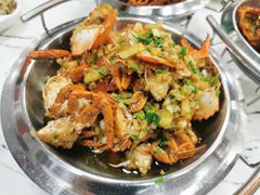 -凤凰路何眼镜香辣蟹(花果园店)