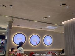 -左庭右院鲜牛肉火锅(金山万达店)