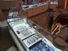 -巴黎三城(百联南方购物中心店)