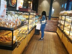 面包甜点陈列柜-御蝶坊生日蛋糕KNAC(创业店)