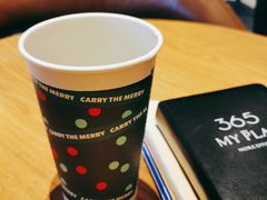 -星巴克臻选(莘庄仲盛店)