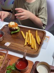 -奈尔宝家庭中心·国风主题·亲子餐厅(豫园商城店)