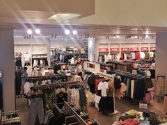 -H&M(来又来时尚购物广场店)