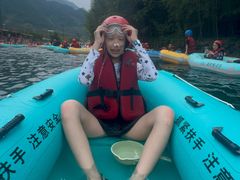 -龙井峡漂流