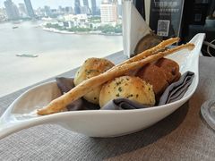 -Da Ivo哒伊沃意大利魔镜餐厅(外滩店)