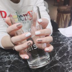 -Y2日式美甲美睫美肤沙龙