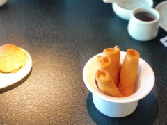 -蝴蝶里·粤菜·点心(龙湖天街&滨江店)