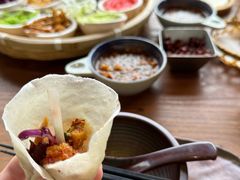 -包整·丝娃娃(一览甲秀楼风景店)