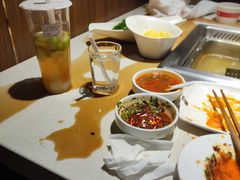 -海底捞火锅鲜切牛肉主题店(长寿路店)
