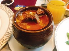 罐牛-92°C俄式厨房(中央大街店)