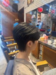点击看大图 -T.1 hair salon烫染接发