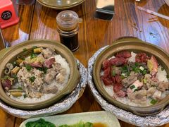 排骨黄鳝肉饼腊肠煲仔饭-崖口煲仔饭