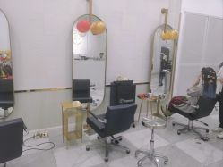 -1983 Hair Salon