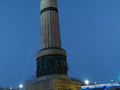 -人民防洪胜利纪念塔