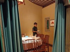 -佬麻雀·剁椒鱼头(京基KK One店)