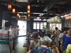 大堂-龙抄手(文殊坊店)