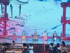 -唐乐宫·歌舞剧院餐厅