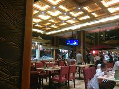 -舜耕山庄四时万和自助餐厅