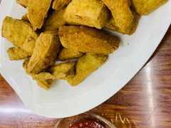 -胡子饮食店