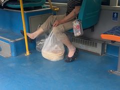 -迪卡侬(鲁泰大道店)