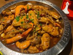 -胖哥俩肉蟹煲(湖滨银泰in77店)