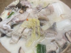 -滇香肴·云南菜蒸汽石锅鱼(云南北路店)