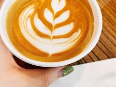 澳白FlatWhite-明谦·Coffee&Cocktail Bar(美您公园店)