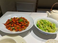-楚山晓·湖北菜(武汉光谷K11店)